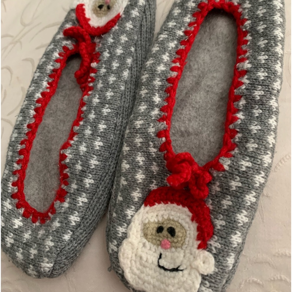 Santa slippers is